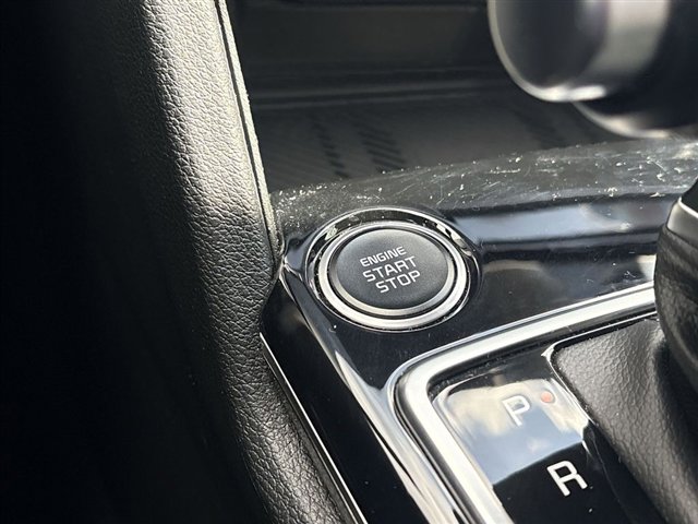 Used 2024 Kia Sportage EX image 17