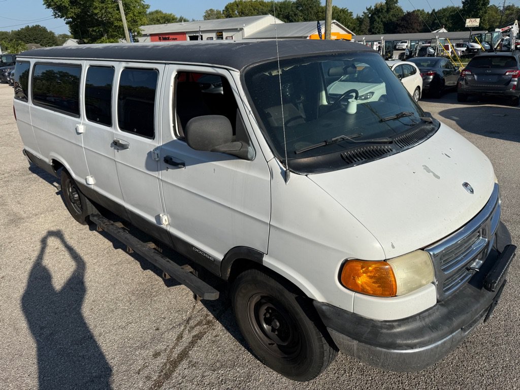 Used 2002 Dodge B3500 RWD video 1