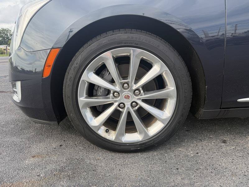 Used 2013 Cadillac XTS Premium AWD/4WD image 32
