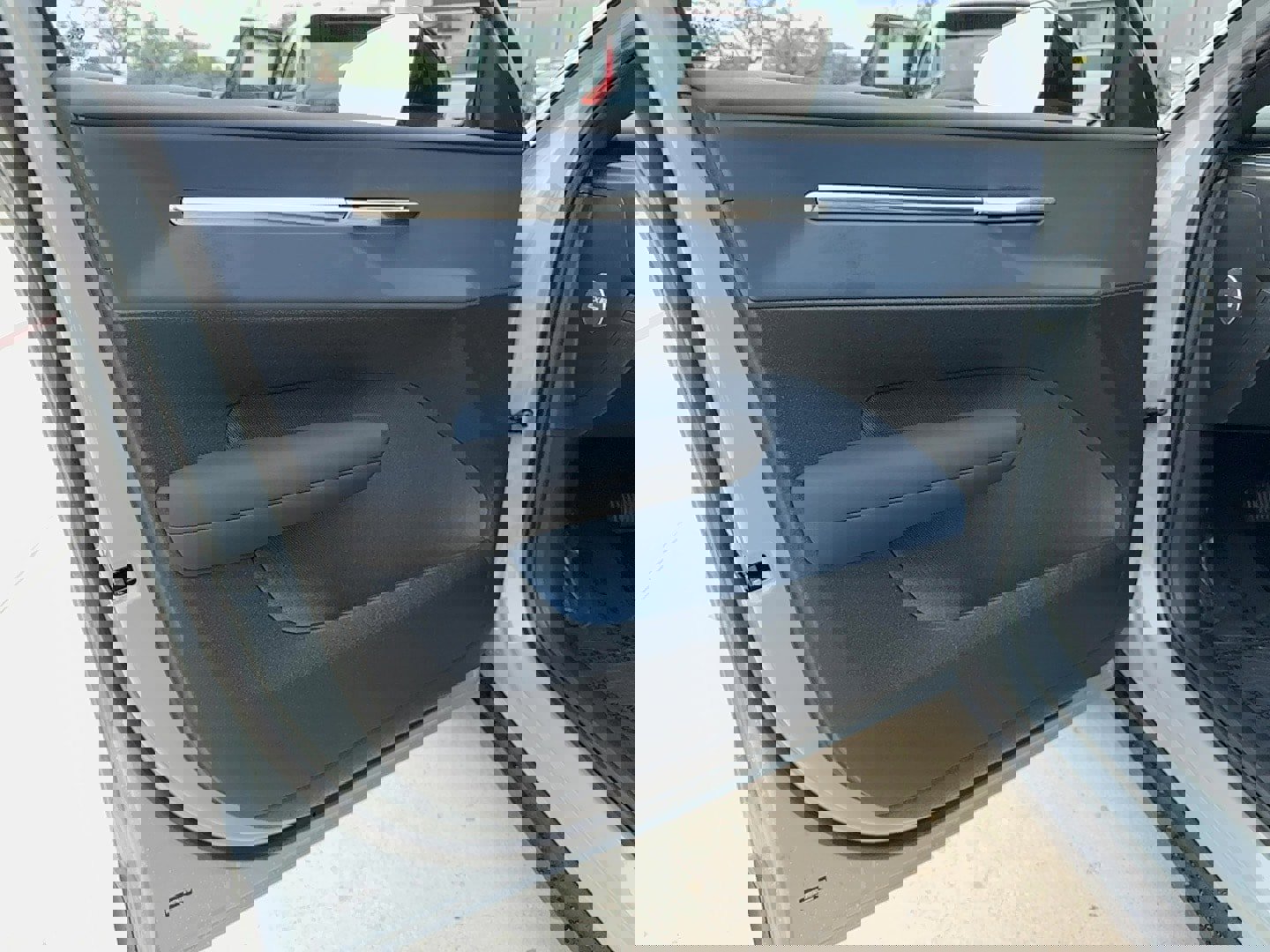 New 2026 Volvo EX30 Ultra image 10