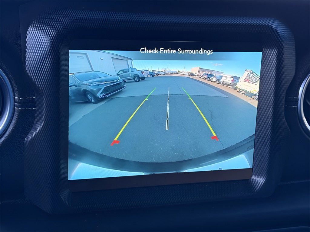 Used 2021 Jeep Wrangler Unlimited Sahara image 15