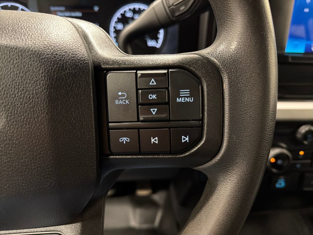 Used 2024 Ford F450 XLT AWD/4WD image 11