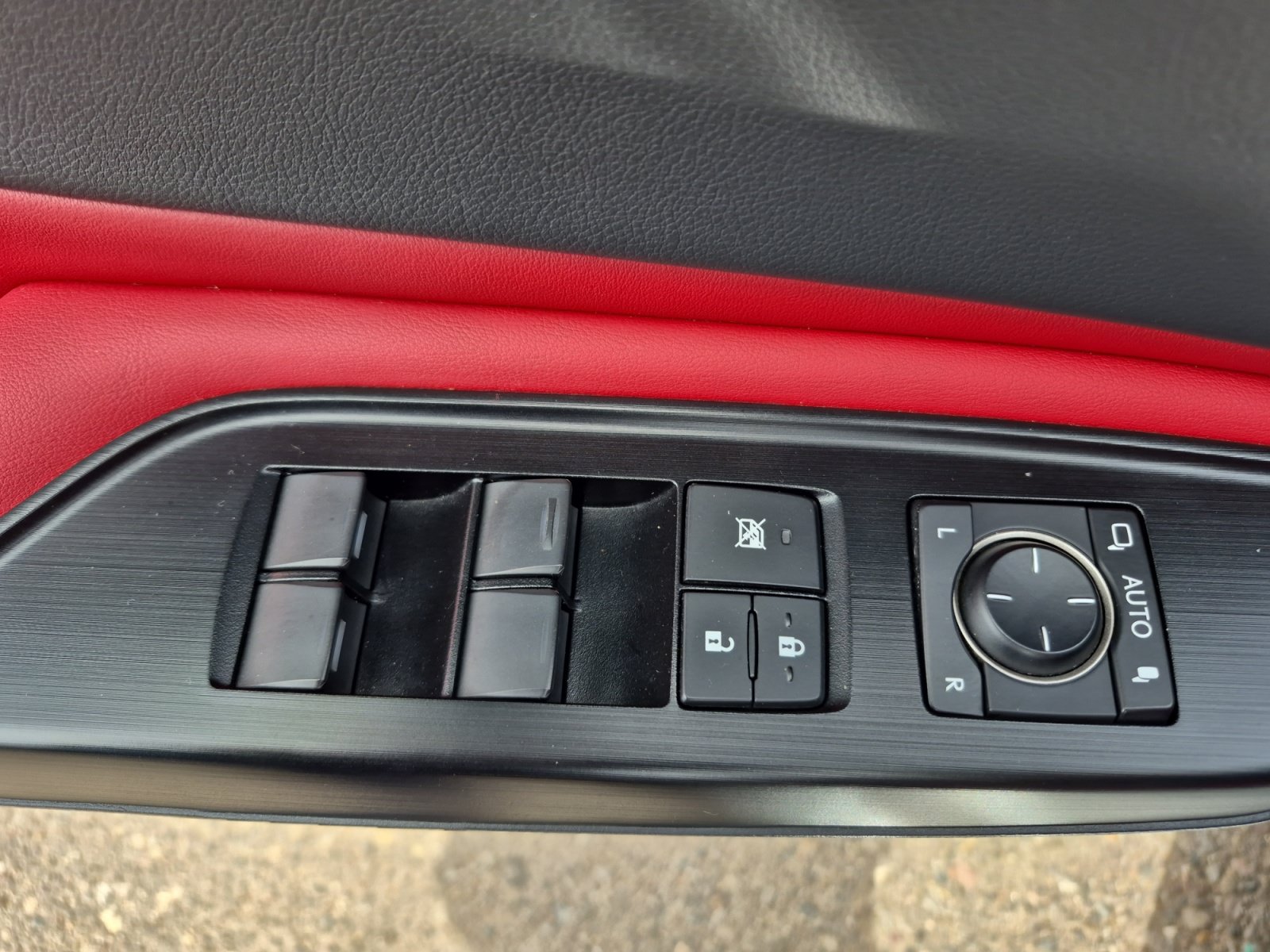 Used 2020 Lexus ES 350 F Sport w/ Accessory Package 2 FWD image 15