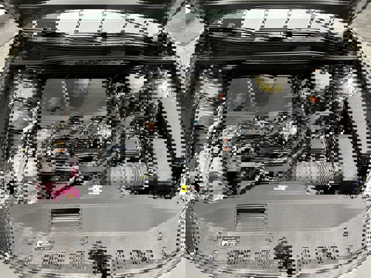 Used 2025 Toyota Camry XLE image 30