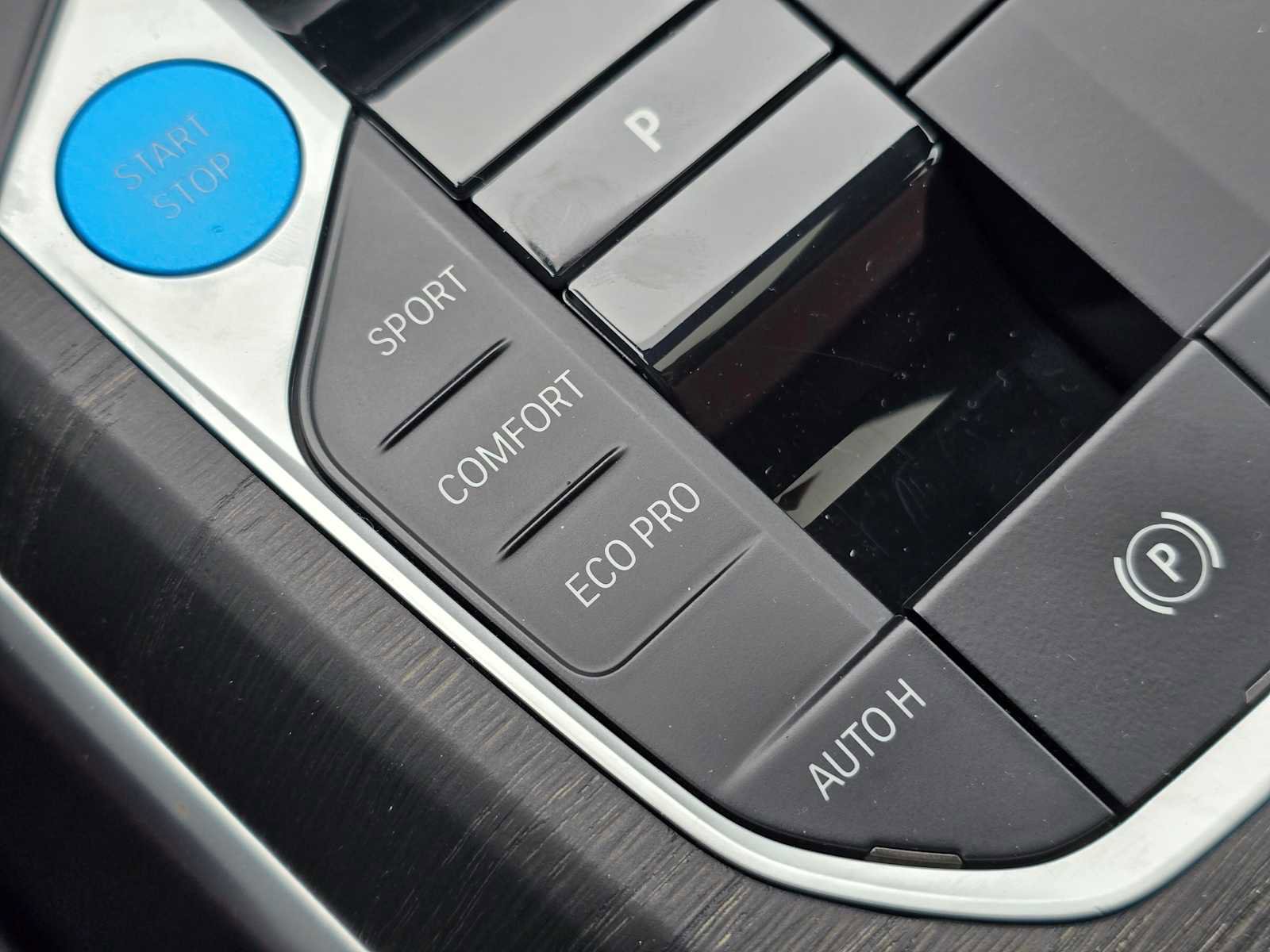 Used 2024 BMW i4 eDrive35 w/ Premium Package image 37