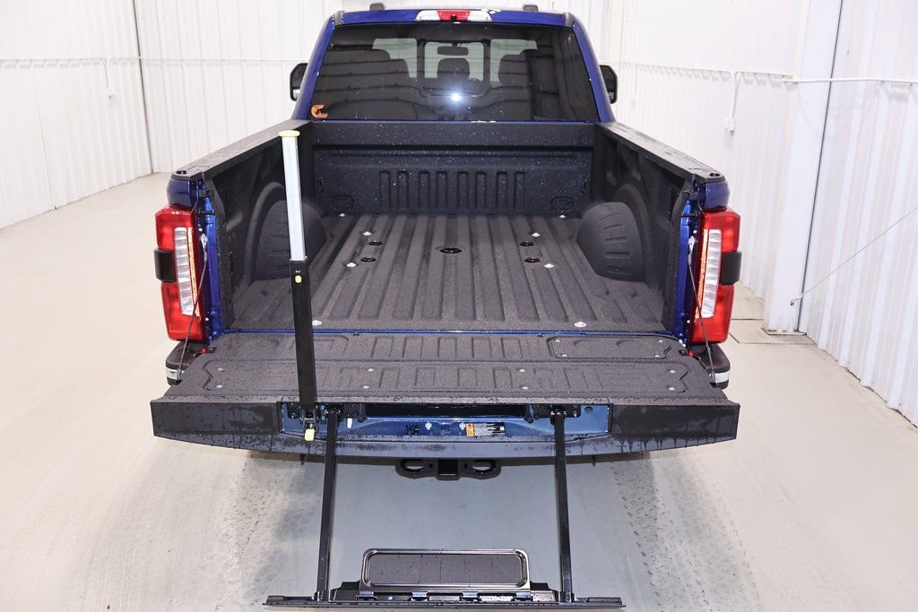 New 2026 Ford F350 King Ranch w/ Chrome Package image 34