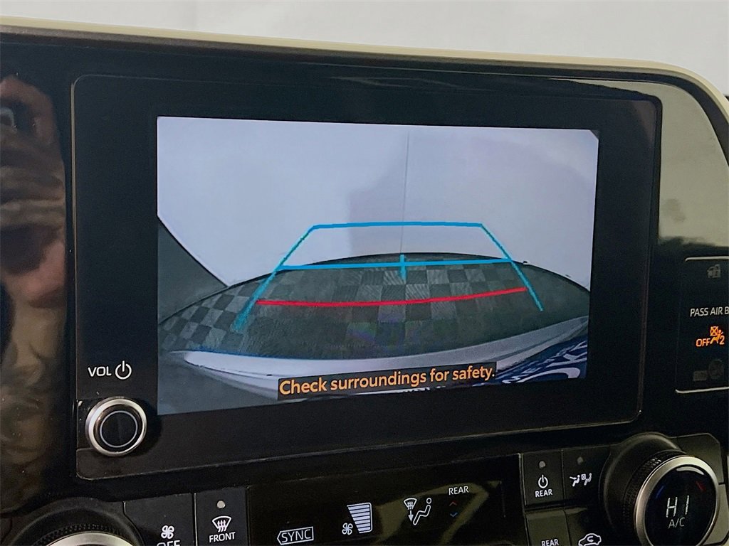 Certified 2024 Toyota Highlander LE image 13