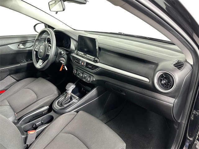 Used 2021 Kia Forte LXS image 27