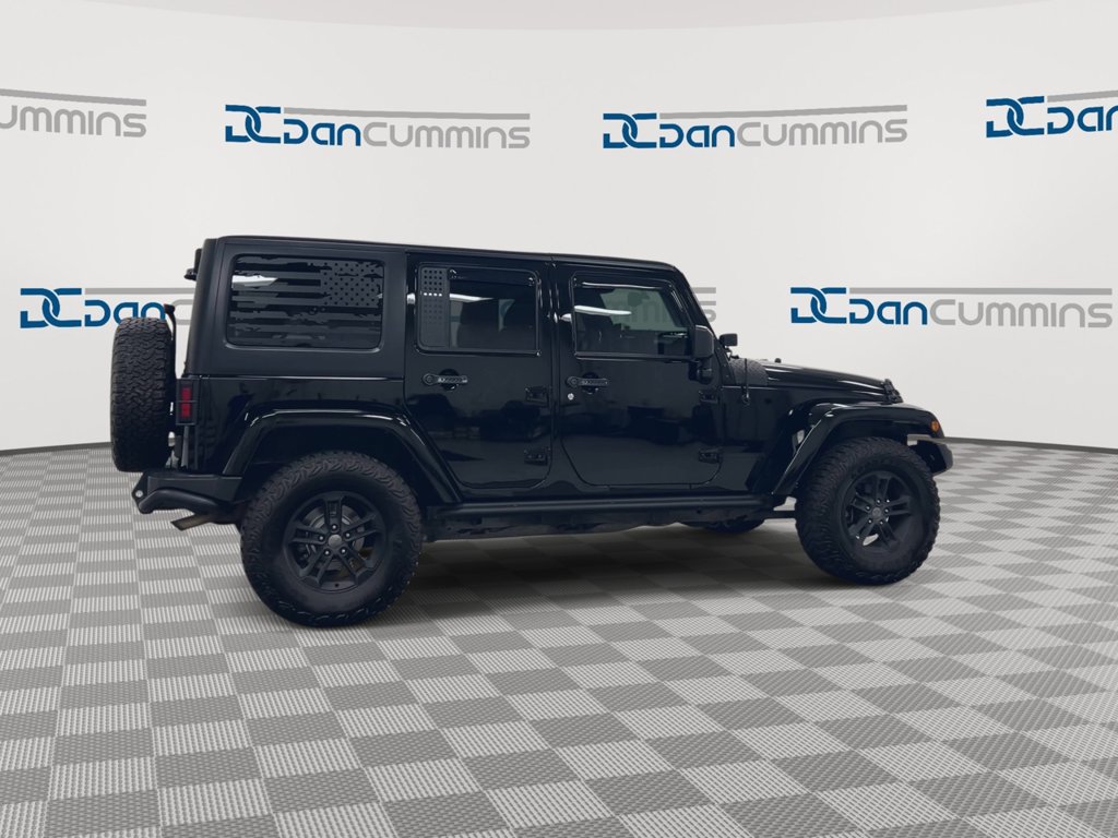 Used 2017 Jeep Wrangler Unlimited Sahara AWD/4WD image 9