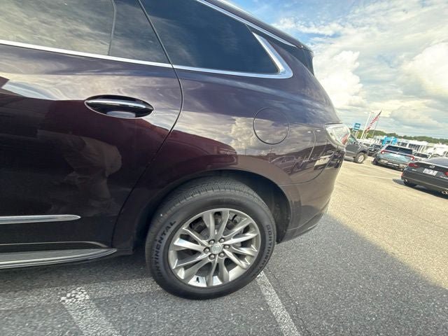 Used 2022 Buick Enclave Avenir w/ Avenir Technology Package AWD/4WD image 18