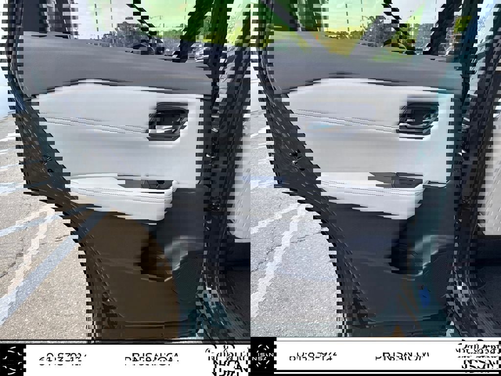 New 2026 Nissan Rogue Dark Armor image 26