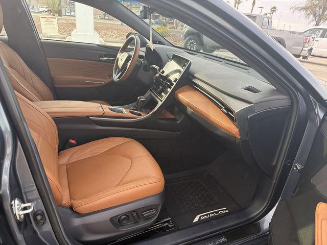 Certified 2021 Toyota Avalon Limited w/ Advanced Safety Package AWD/4WD image 28