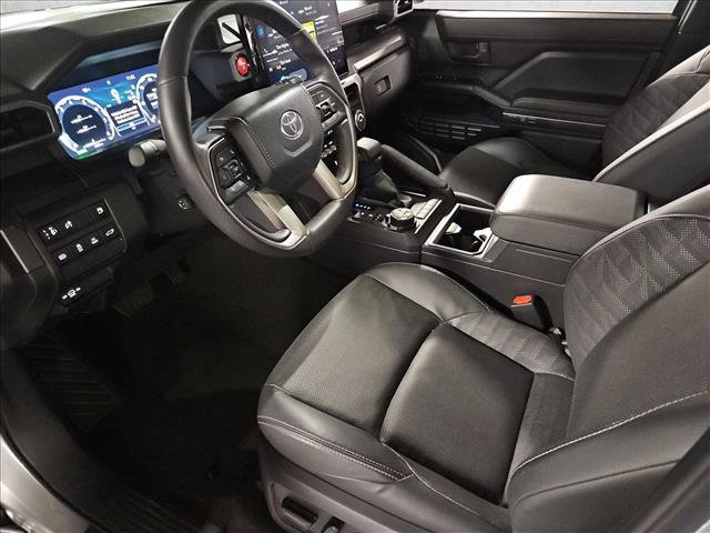 Used 2025 Toyota 4Runner TRD Off-Road Premium w/ Tow Technology Package AWD/4WD image 10