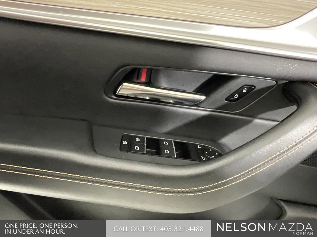 Certified 2025 MAZDA CX-90 Plug-In Hybrid w/Premium Sport image 21