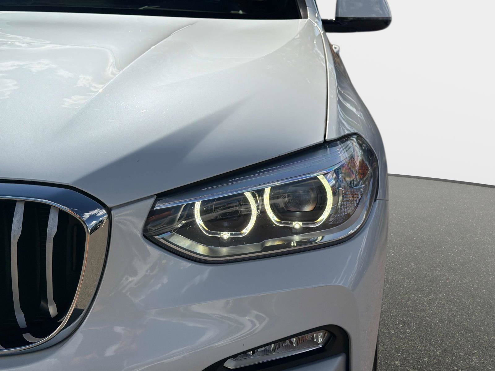 Used 2019 BMW X3 sDrive30i w/ Premium Package image 10