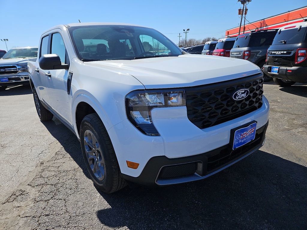 New 2026 Ford Maverick XLT image 2
