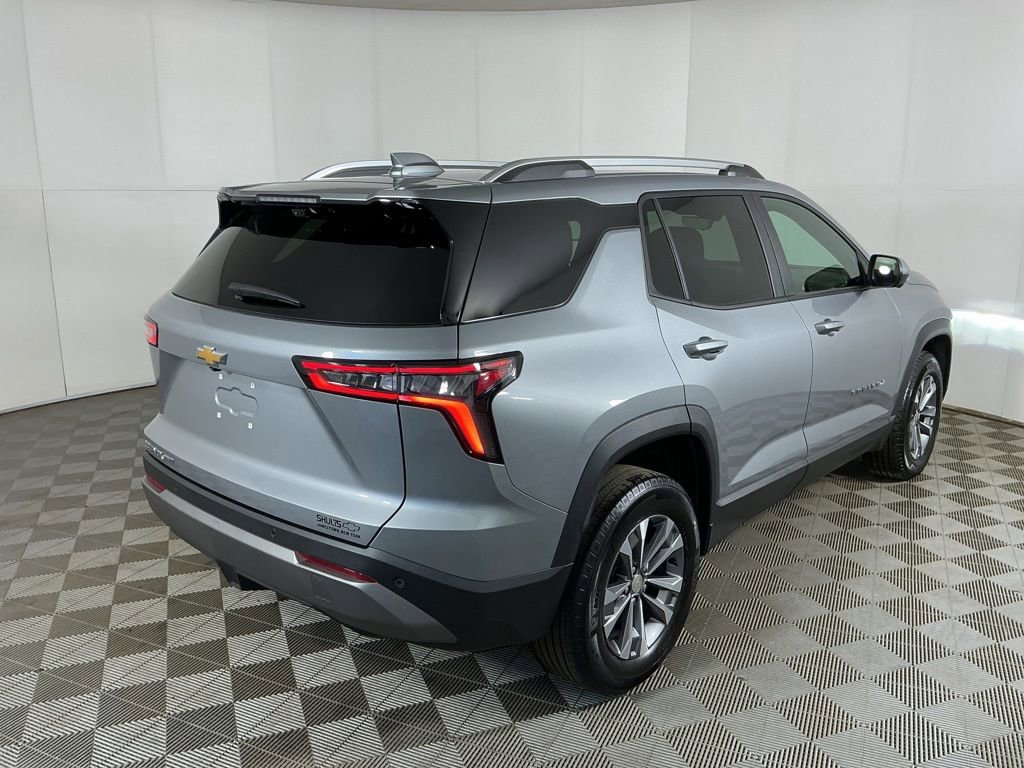Used 2025 Chevrolet Equinox LT w/ Convenience Package II AWD/4WD image 6