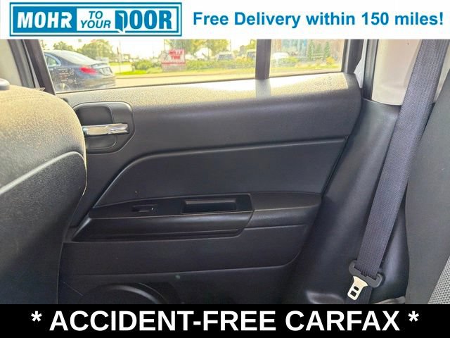 Used 2016 Jeep Patriot Latitude FWD image 44