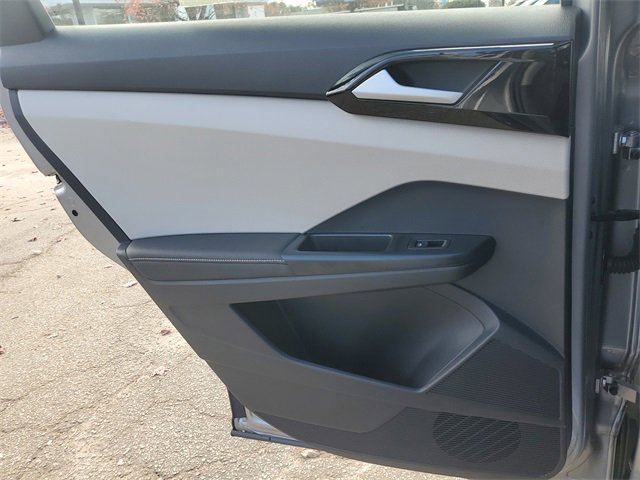 Certified 2025 Volkswagen Taos S image 12