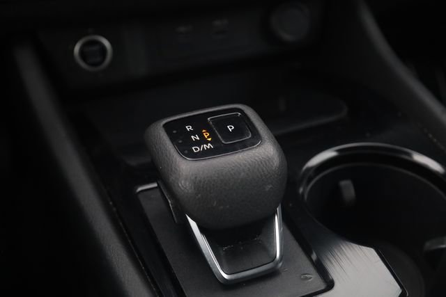 Used 2023 Nissan Rogue S AWD/4WD image 20