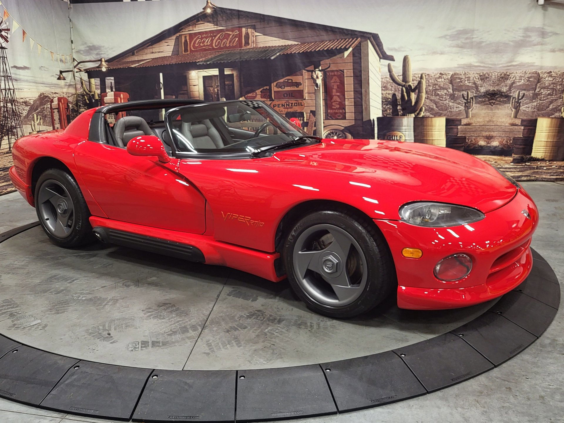 Used 1994 Dodge Viper RT/10 image 1