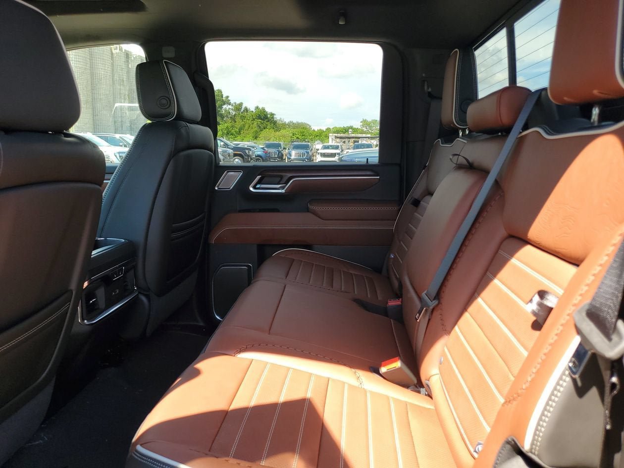 New 2026 GMC Sierra 3500 Denali Ultimate AWD/4WD image 12