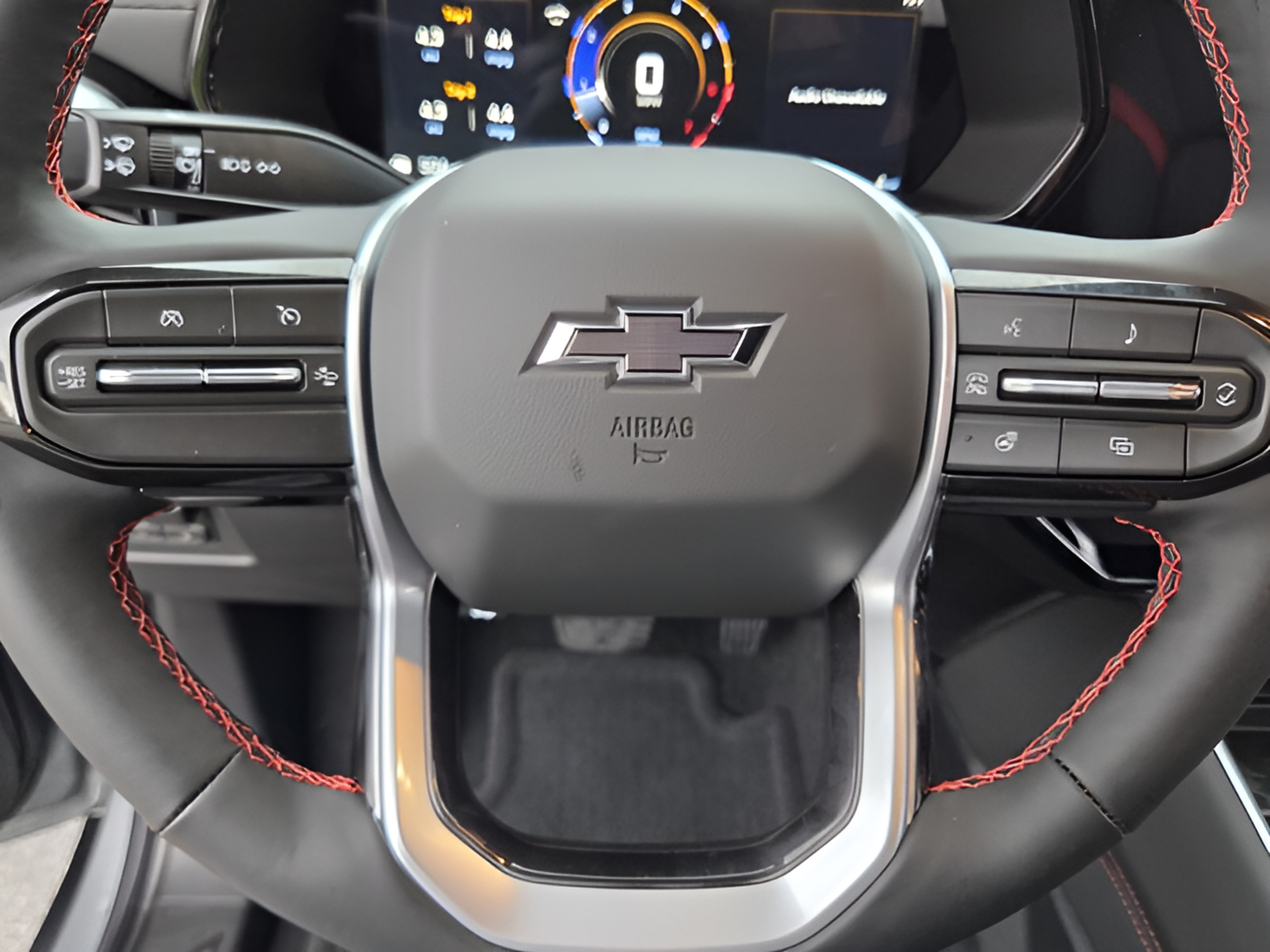 New 2026 Chevrolet Colorado Z71 w/ Technology Package AWD/4WD image 25
