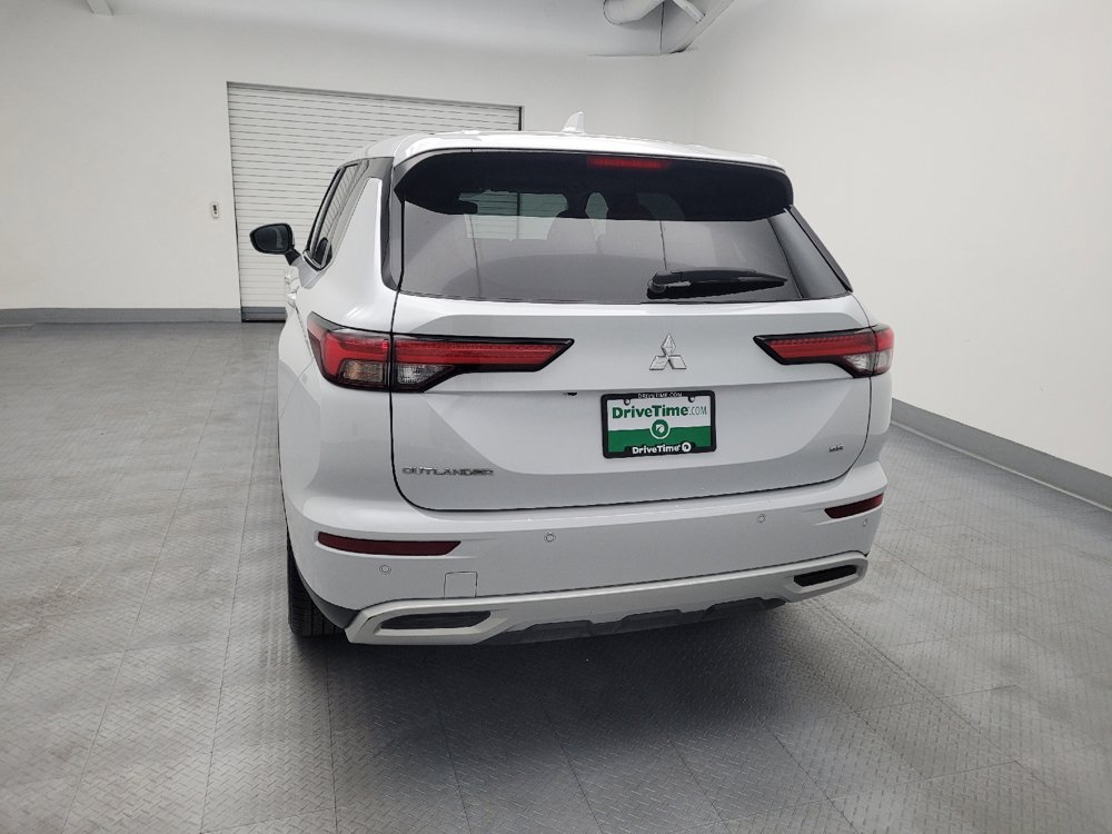 Used 2024 Mitsubishi Outlander SE AWD/4WD image 6