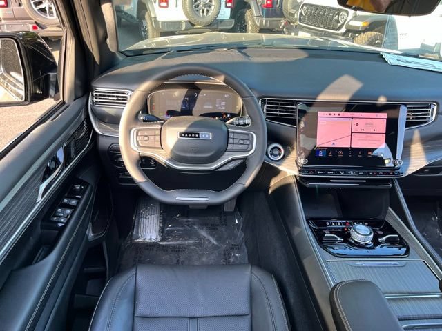 Used 2023 Jeep Wagoneer Series III w/ Premium Group I AWD/4WD image 35