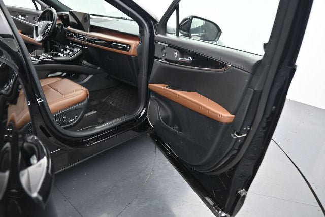 Used 2023 Lincoln Nautilus Reserve w/ Equipment Group 201A AWD/4WD image 14
