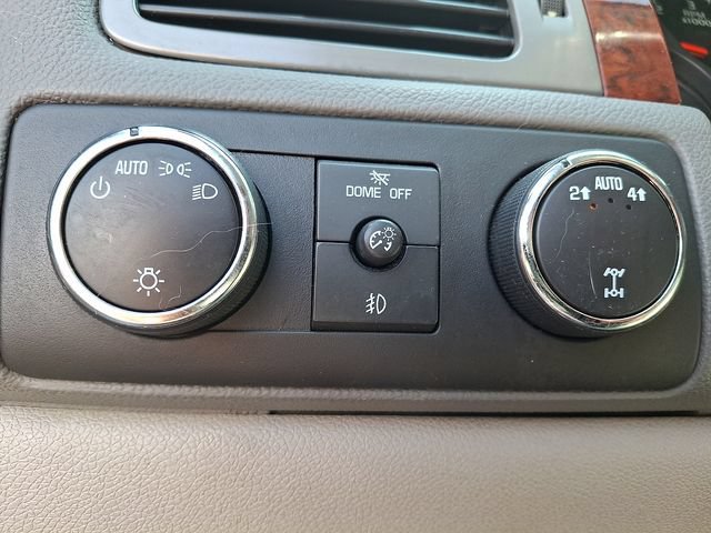 Used 2010 Chevrolet Tahoe LT AWD/4WD image 21