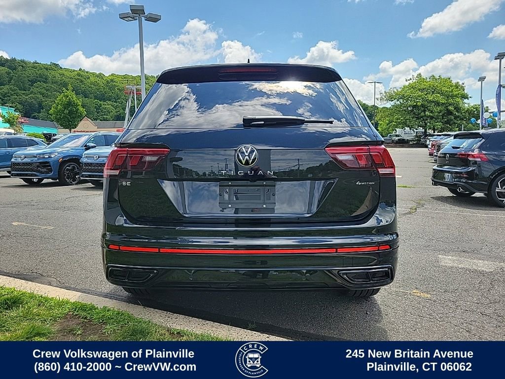 Certified 2024 Volkswagen Tiguan SE R-Line AWD/4WD image 28