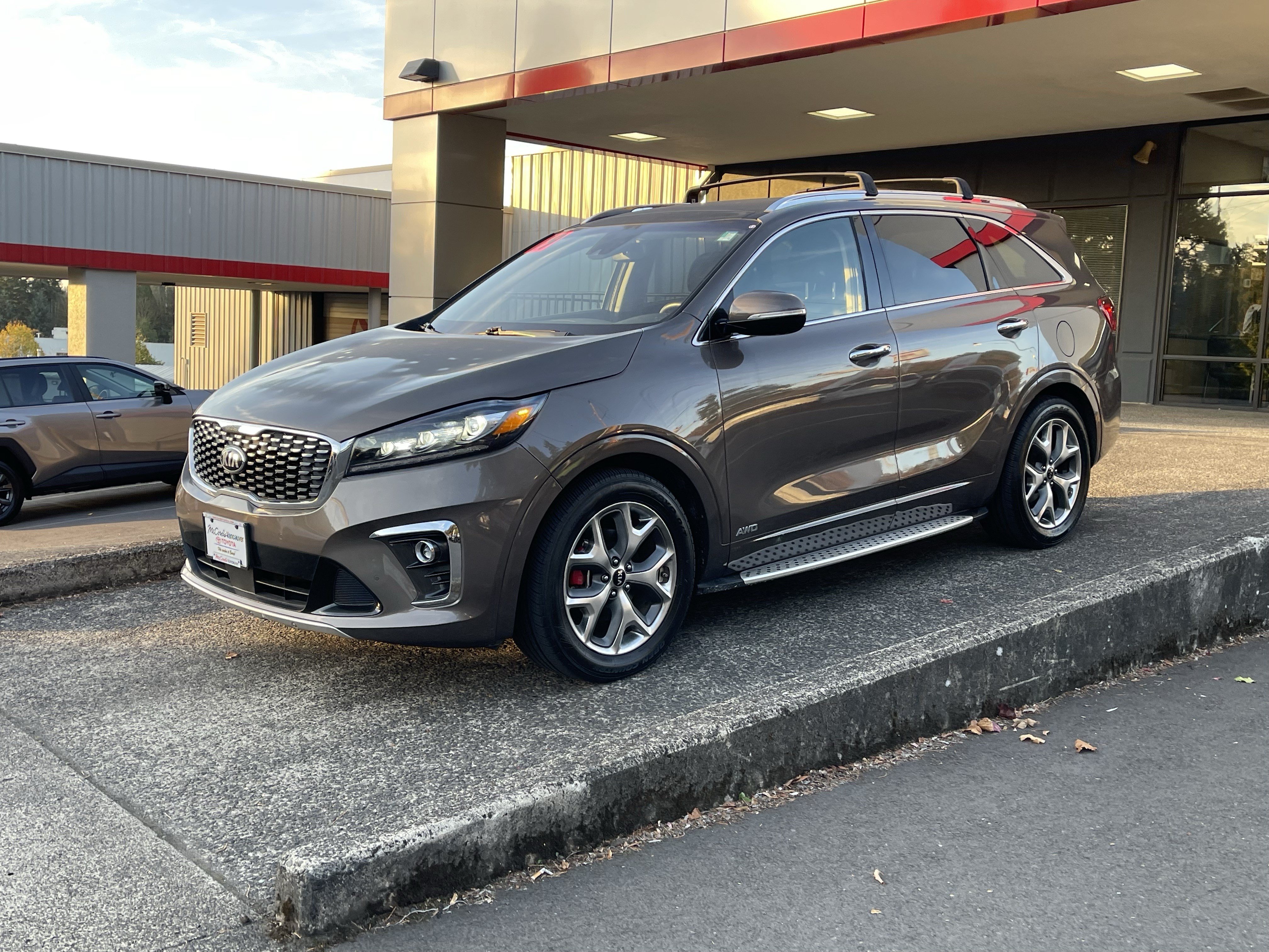 Used 2019 Kia Sorento SX w/ SX Touring Package AWD/4WD image 4