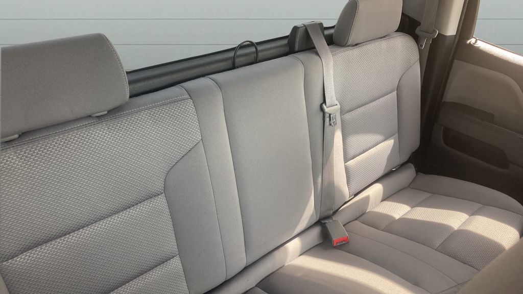 Used 2016 Chevrolet Silverado 1500 Custom w/ Custom Convenience Package image 16