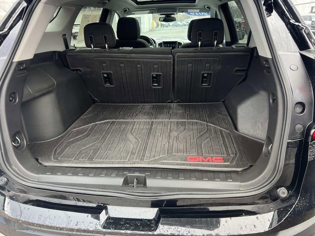 Used 2019 GMC Terrain SLE w/ Driver Convenience Package image 12