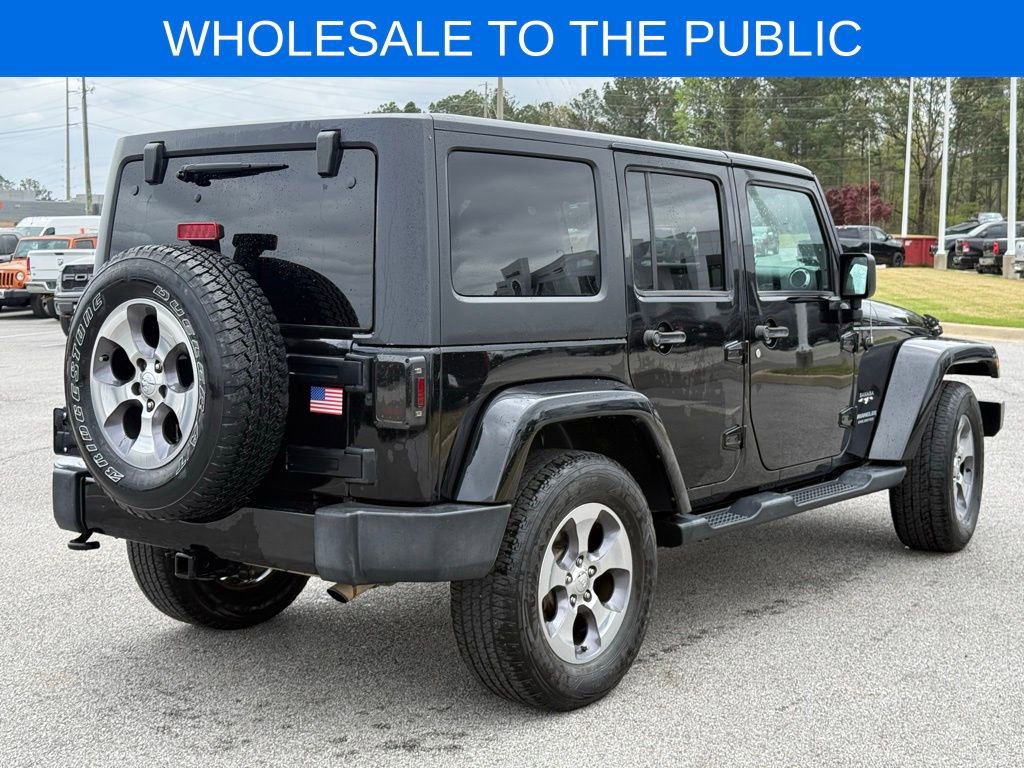 Used 2016 Jeep Wrangler Unlimited Sahara w/ Connectivity Group image 5