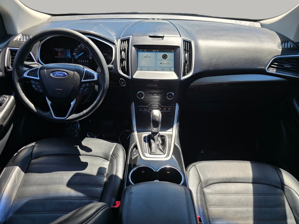 Used 2016 Ford Edge SEL w/ Equipment Group 201A AWD/4WD image 2