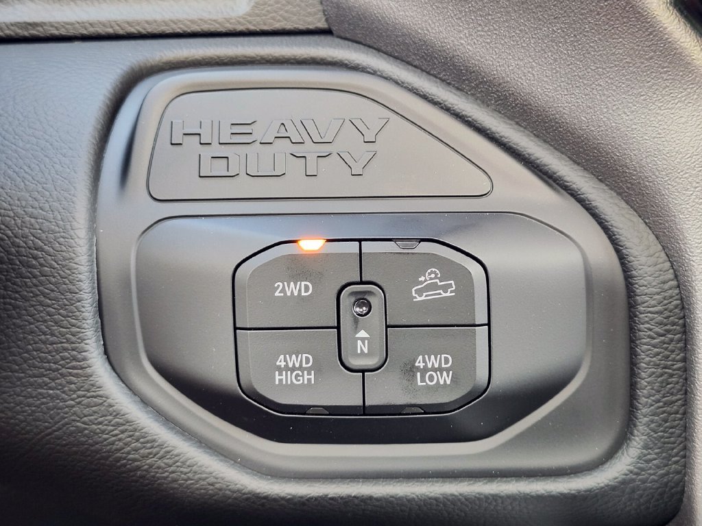 New 2027 RAM 2500 Laramie AWD/4WD image 26