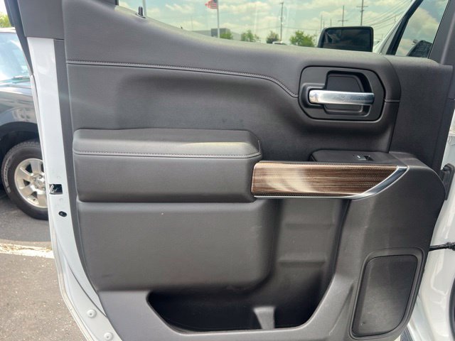 Used 2021 Chevrolet Silverado 1500 RST AWD/4WD image 14