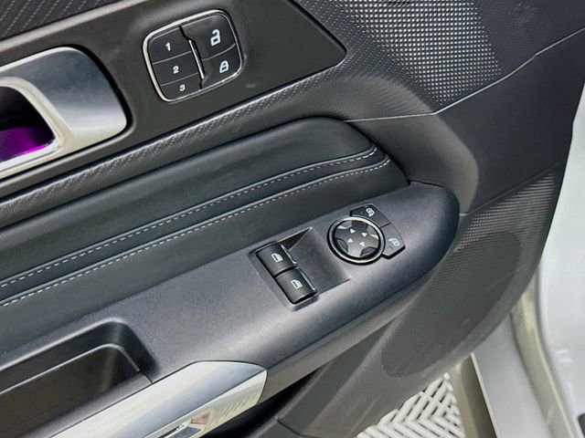 Used 2024 Ford Mustang GT Premium image 18