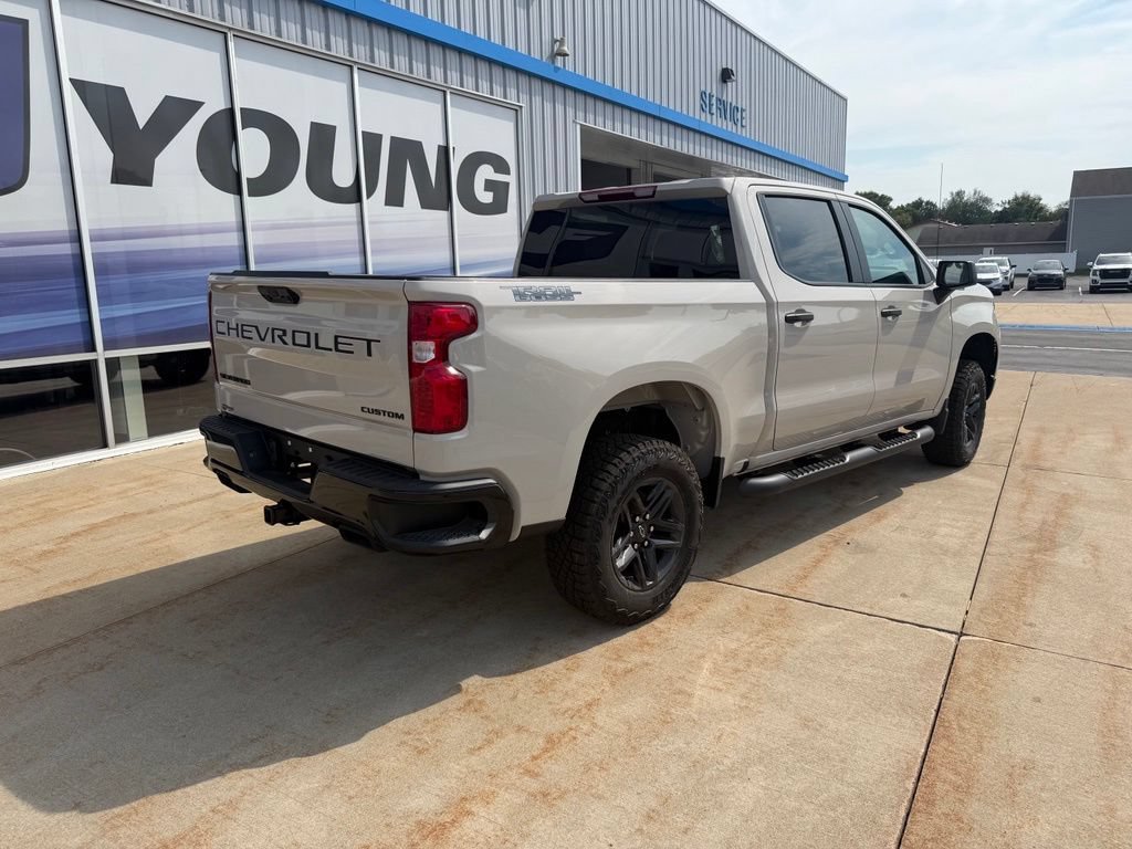 New 2026 Chevrolet Silverado 1500 Custom Trail Boss w/ Dark Appearance Package AWD/4WD image 5