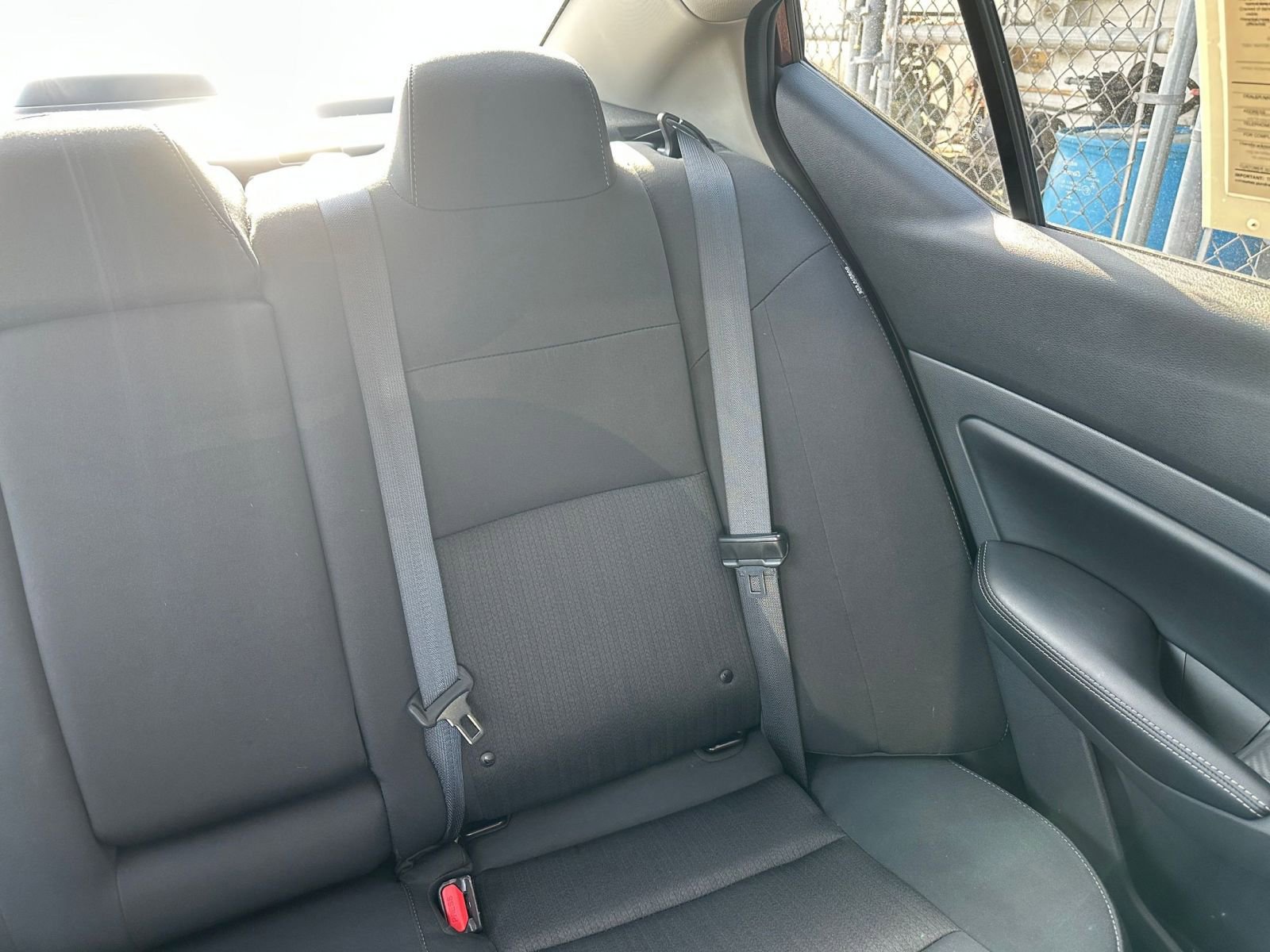 Used 2025 Nissan Altima 2.5 SV FWD image 42