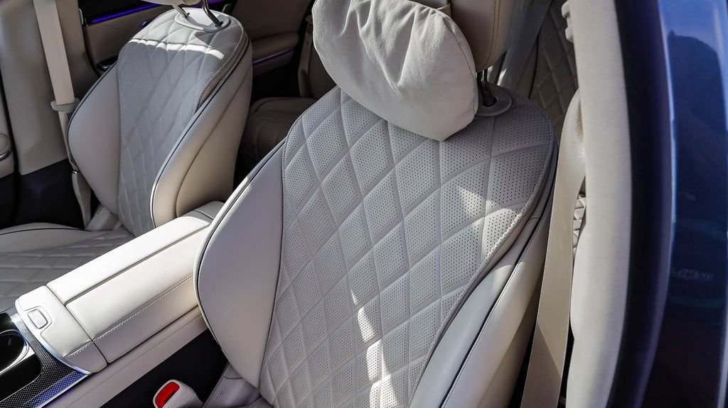 Used 2025 Mercedes-Benz S 580 4MATIC Sedan image 30