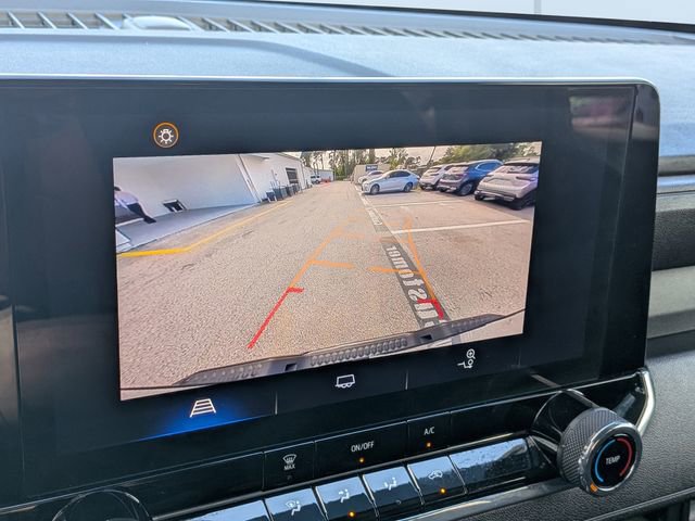 Used 2023 Chevrolet Colorado Trail Boss w/ Advanced Trailering Package AWD/4WD image 19