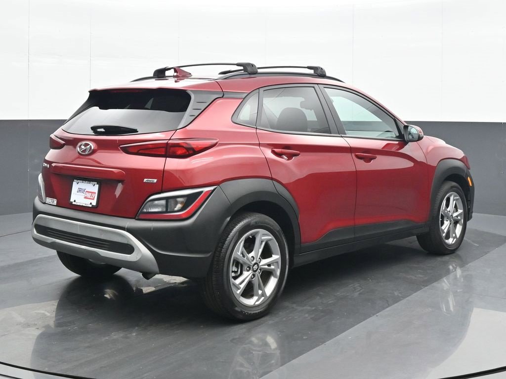 Used 2023 Hyundai Kona SEL image 6