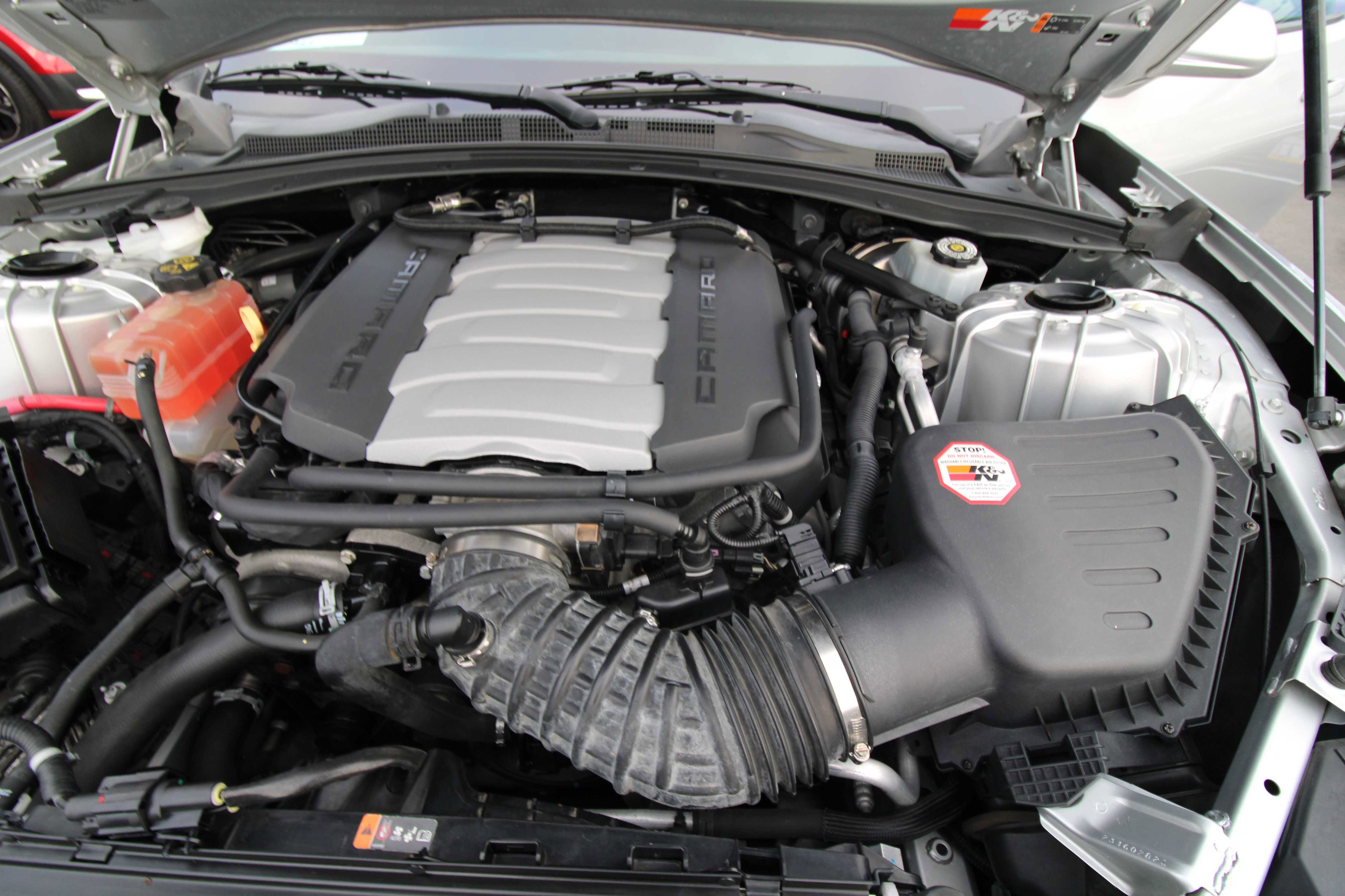 Used 2016 Chevrolet Camaro SS image 31