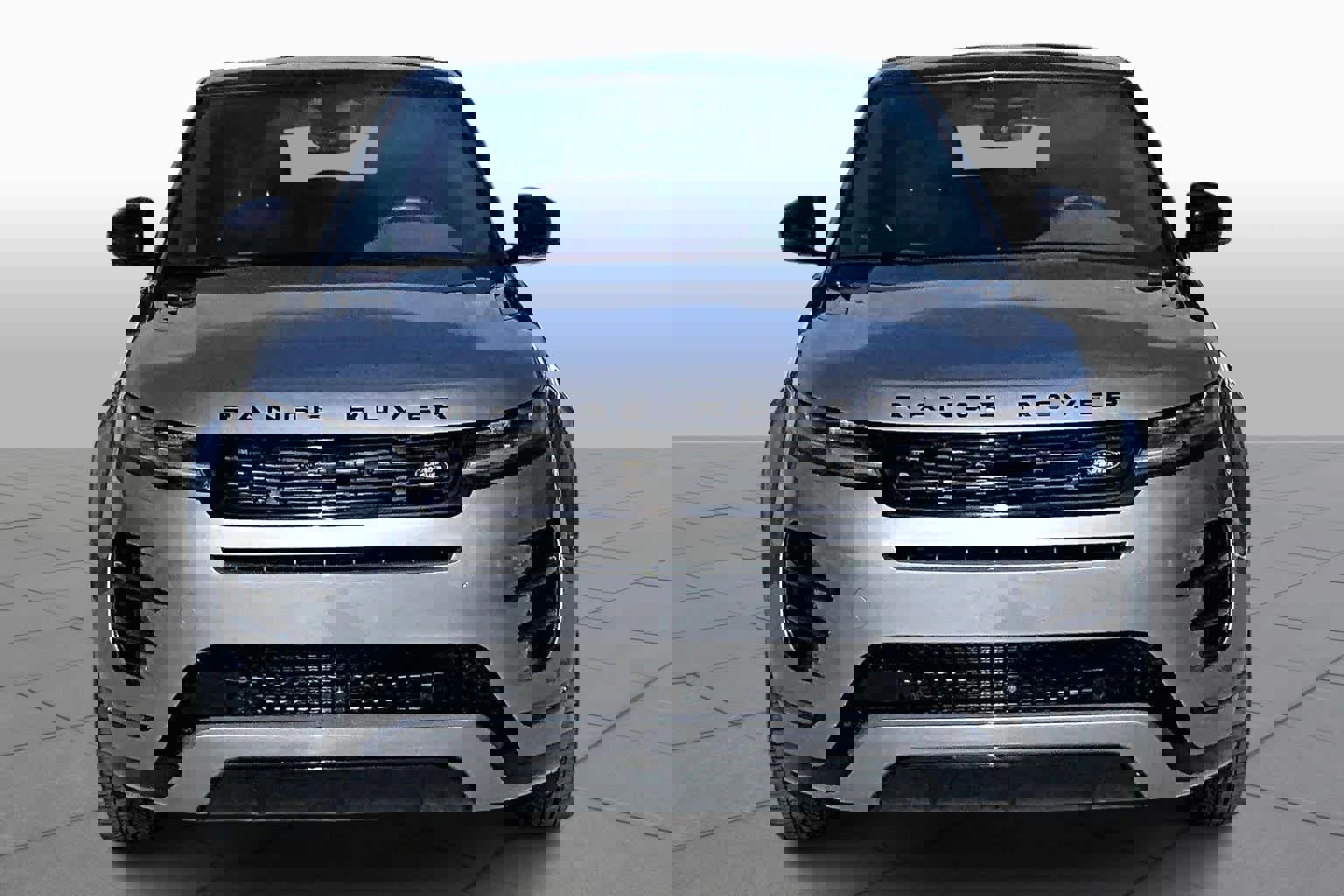 Used 2024 Land Rover Range Rover Evoque Dynamic SE AWD/4WD image 5