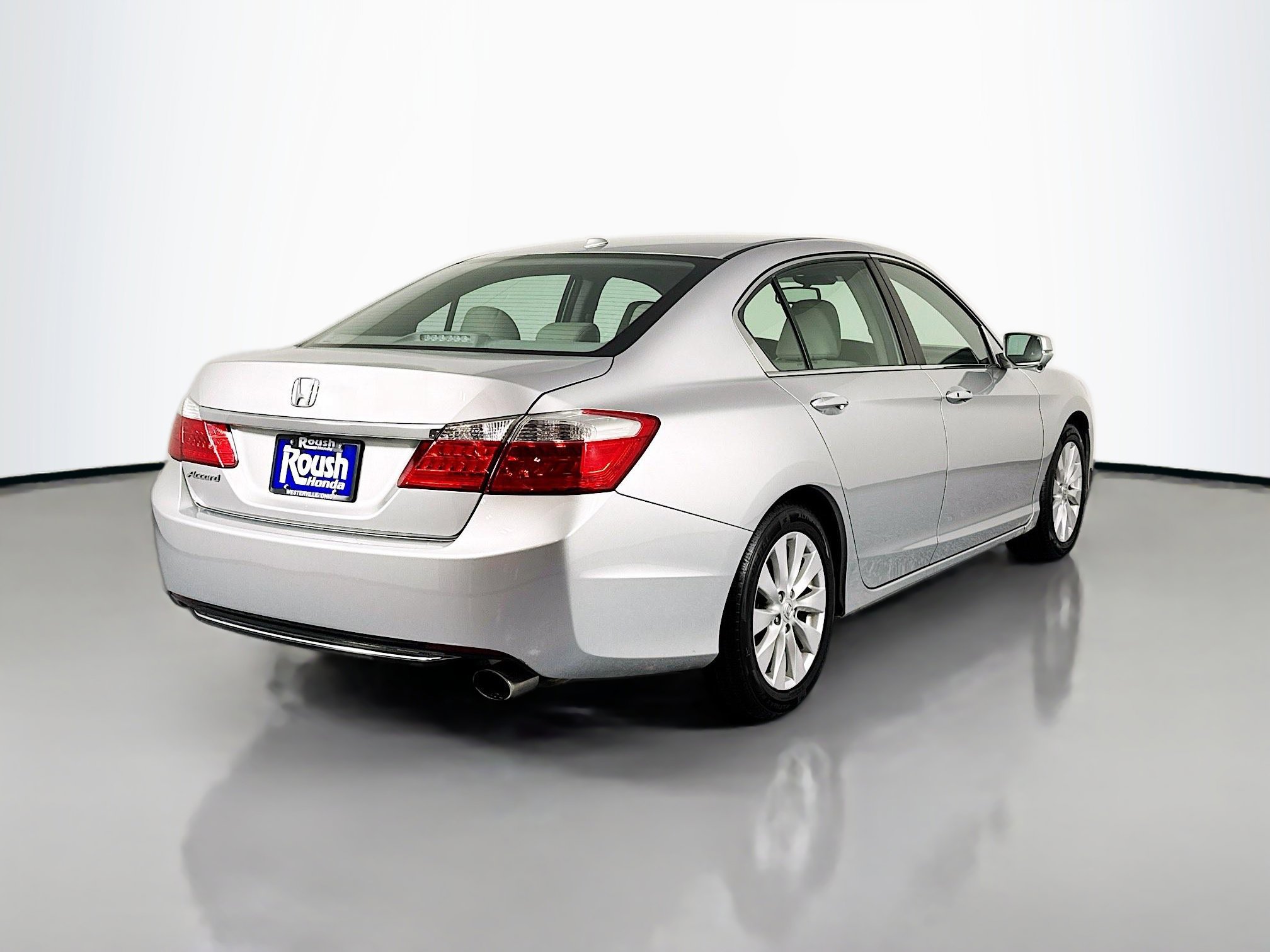 Used 2015 Honda Accord EX-L image 5
