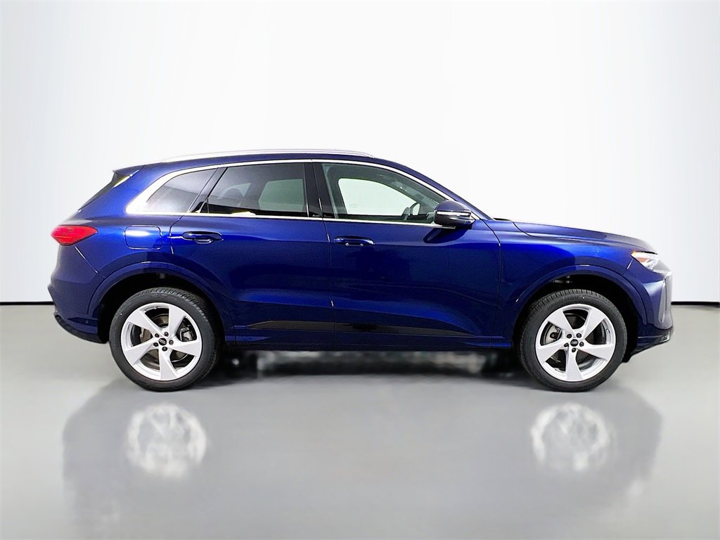 New 2025 Audi Q5 Premium Plus image 8