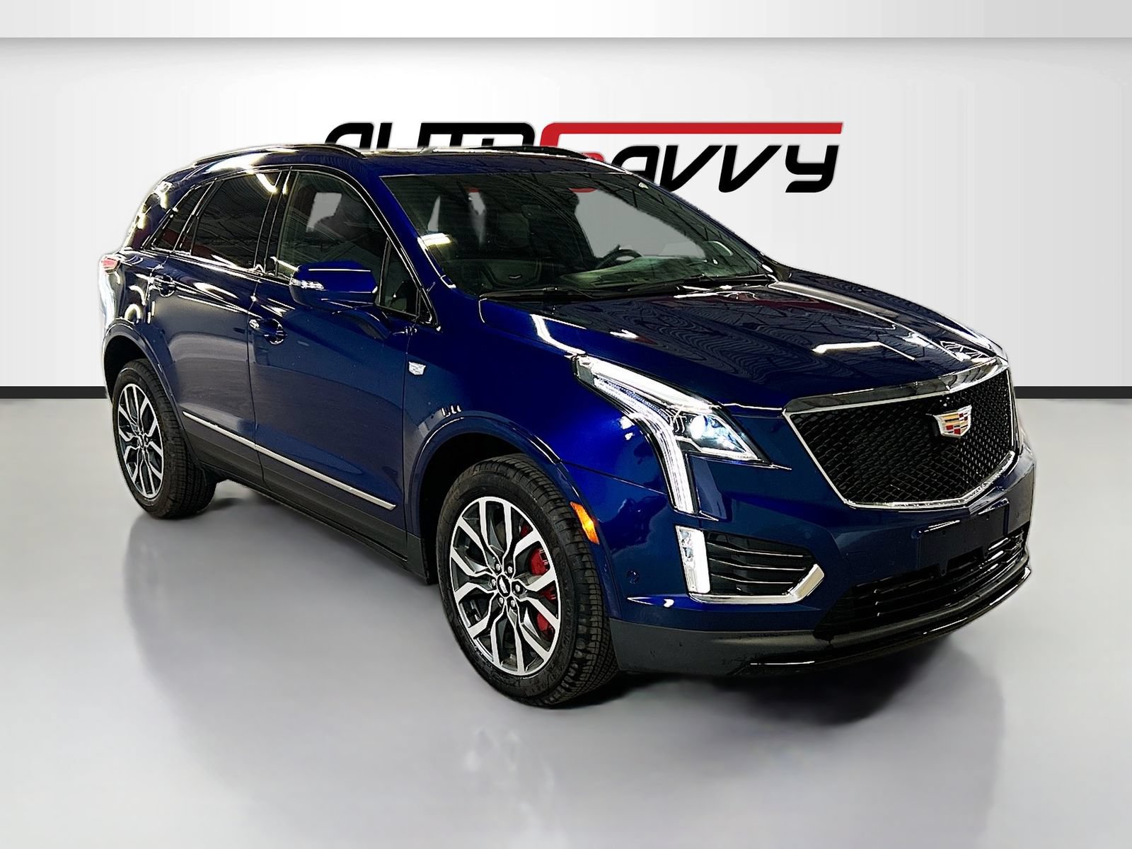 Used 2024 Cadillac XT5 Sportv w/ Platinum Package AWD/4WD image 1